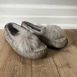 UGG Women's grey Dakota Pom Pom  Slippers